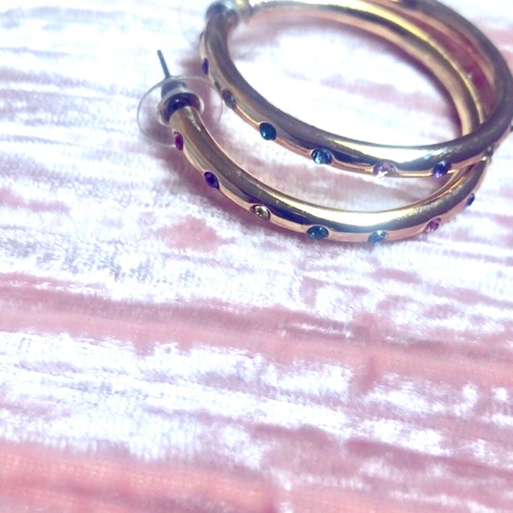 Vintage Saks Fifth Avenue Gold Hoop Earrings With Gem Stones Pierced - Picture 2 of 4